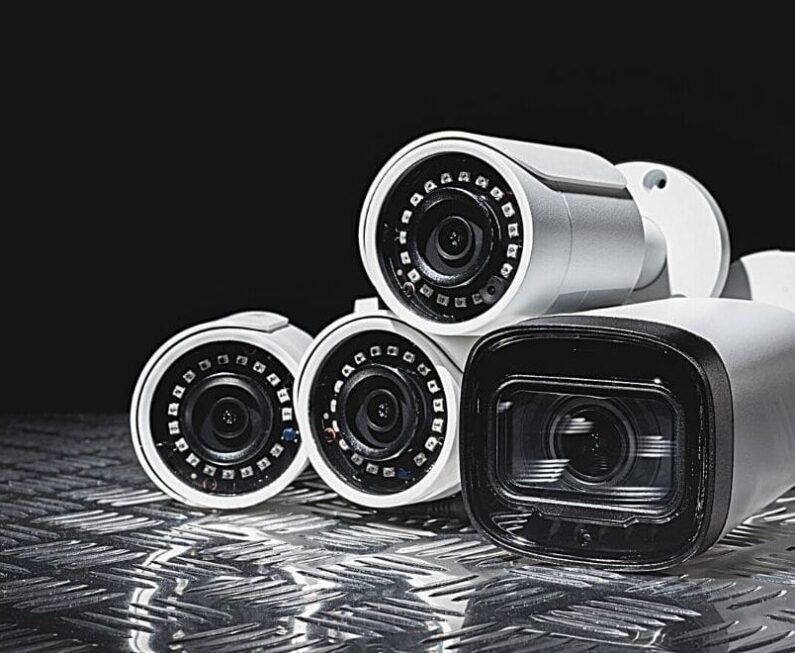 Pros-and-Cons-of-Installing-CCTV